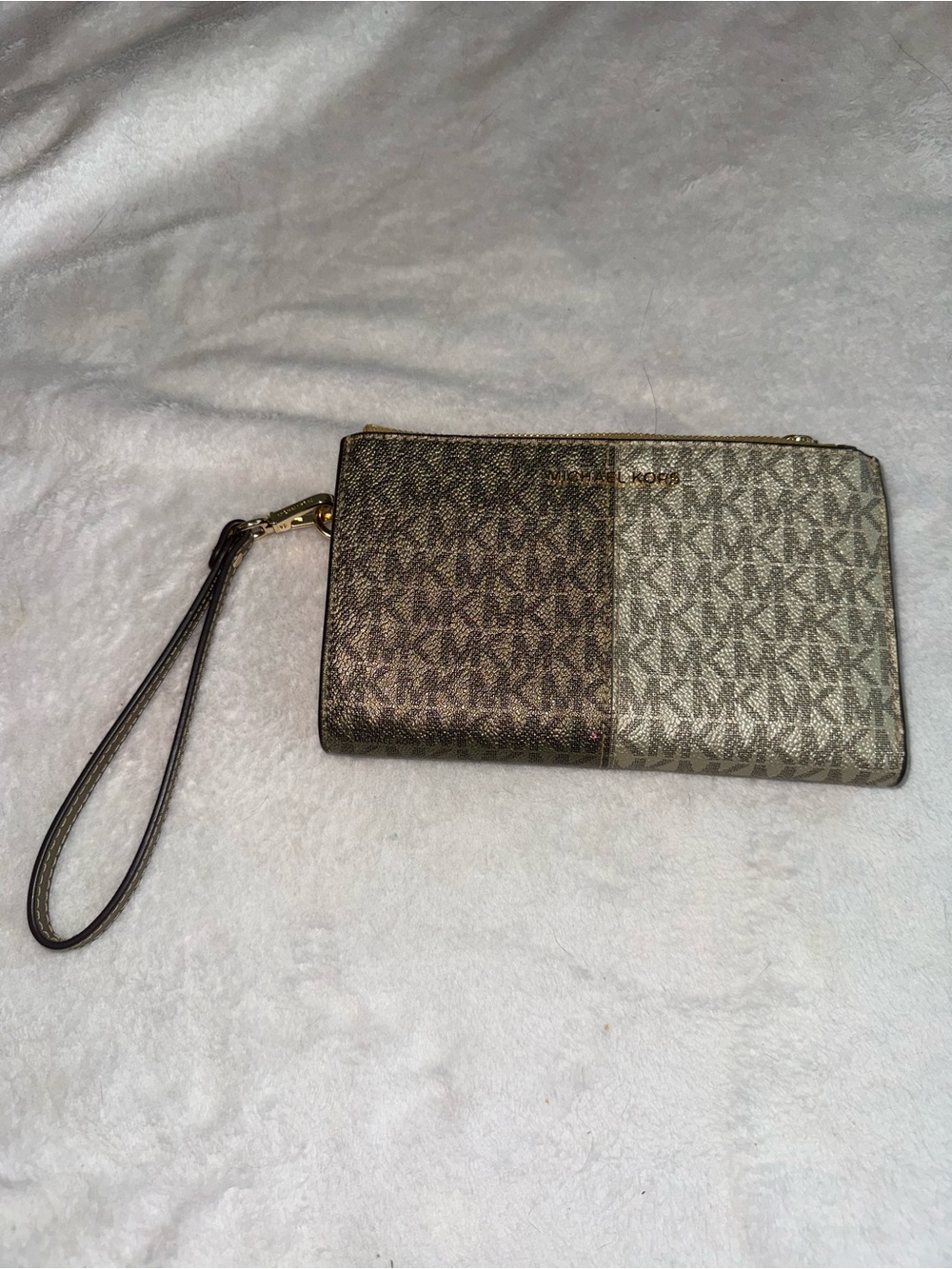 Michael Kors Two-Tone Logo Wristlet - Brown & Cream